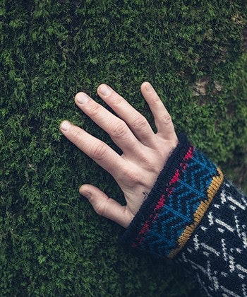 hand on trie